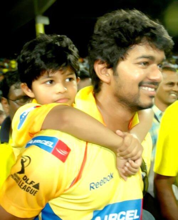 Vijay S Son Jason Sanjay Divya Saasha Viral Photos Filmibeat