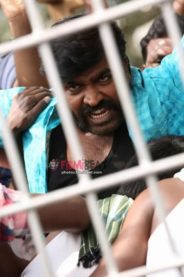 Vijay Sethupathi Birthday Celebration On the Sets Of Karuppan Photos