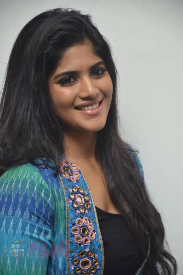 Megha Akash Photos Hd Latest Images Pictures Stills Of Megha Akash Filmibeat megha akash photos hd latest images