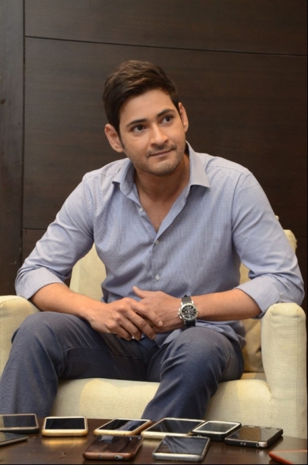 mahesh babu in formal dress