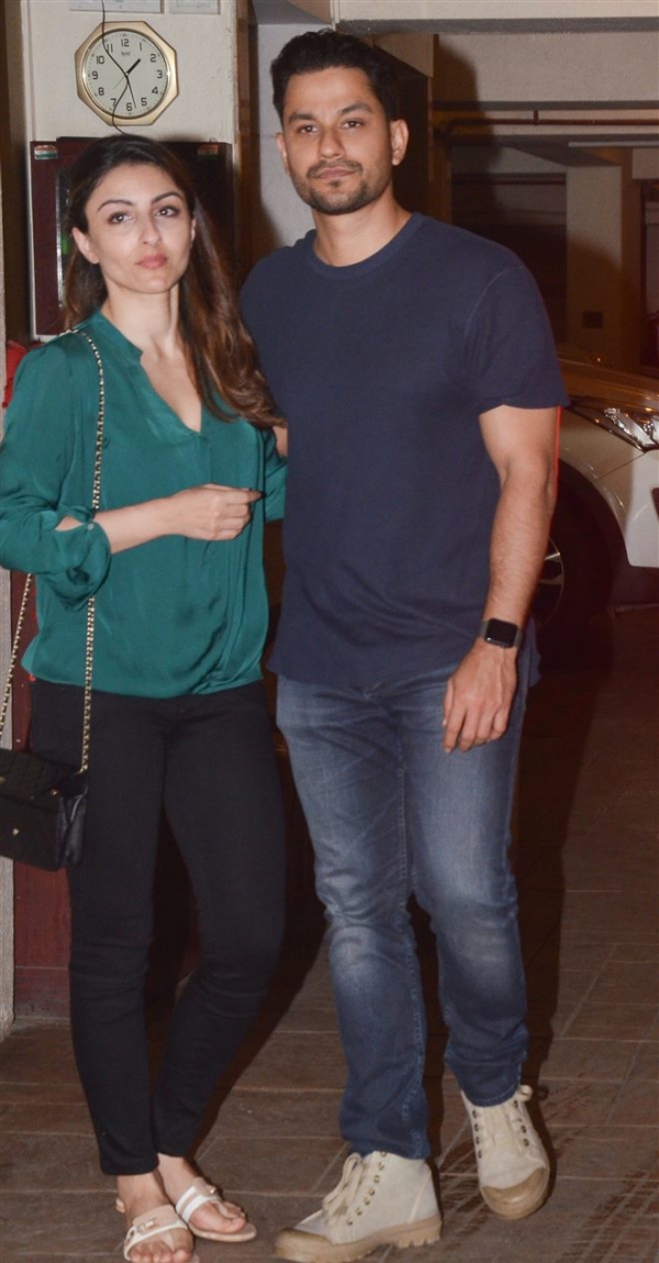 Kareena Kapoor Birthday Photos Photos - FilmiBeat