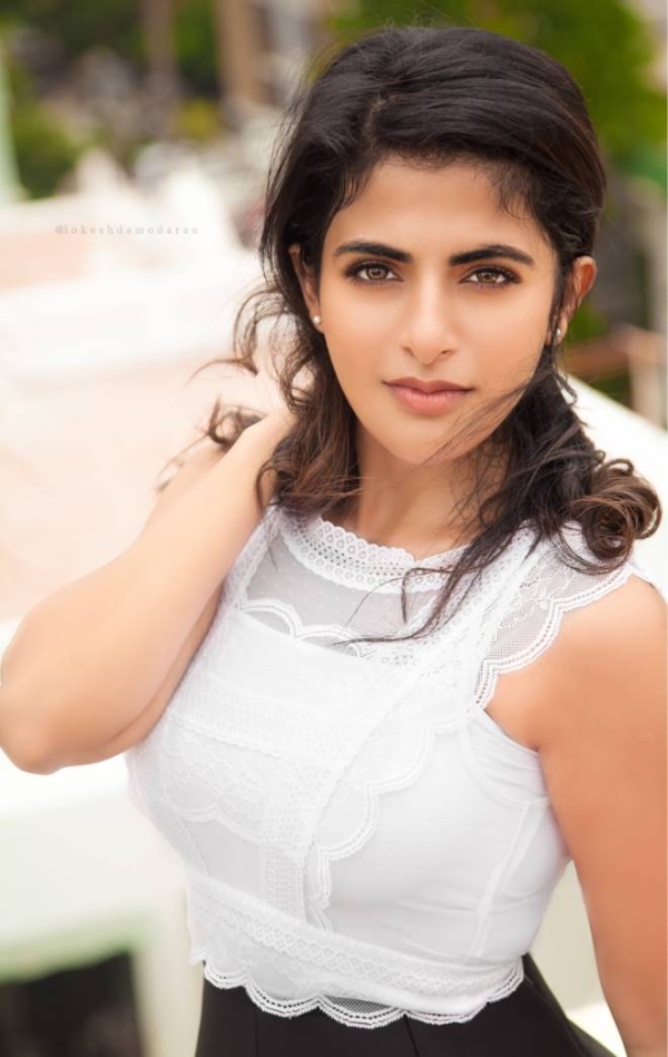 Iswarya Menon Photos Iswarya Menon Photos