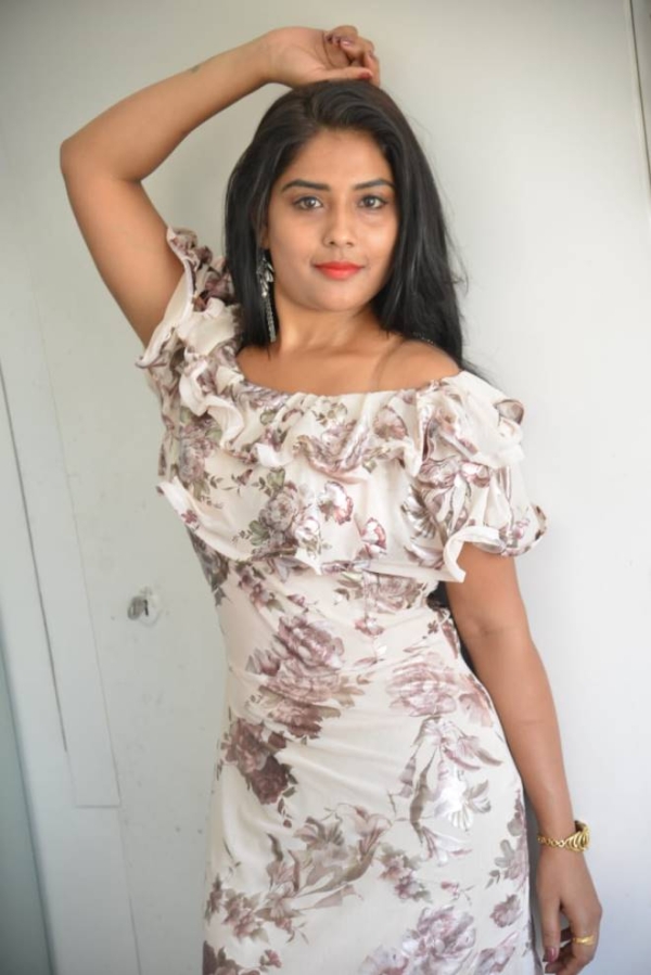 Raga Photos [HD]: Latest Images, Pictures, Stills of Raga - FilmiBeat