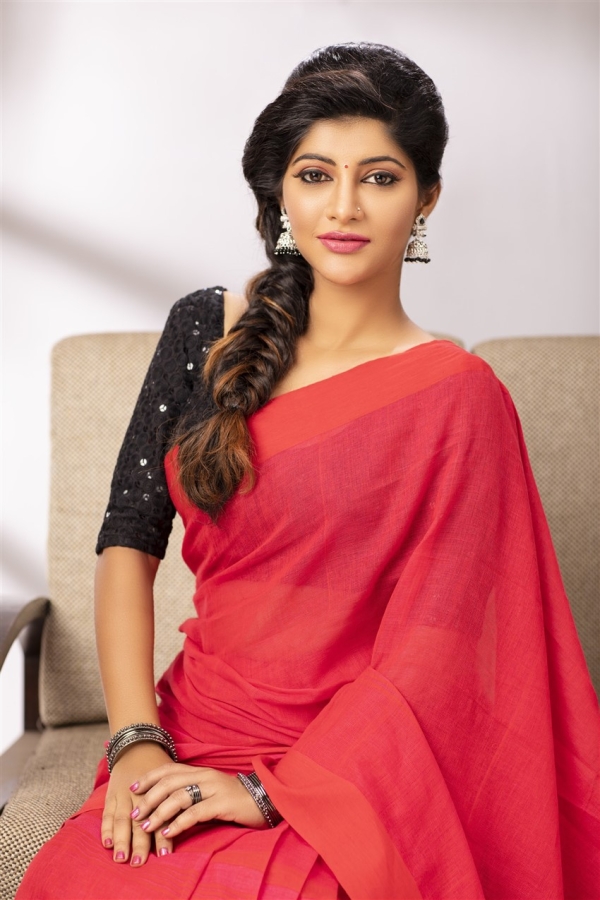 Rohini Munjal Photos