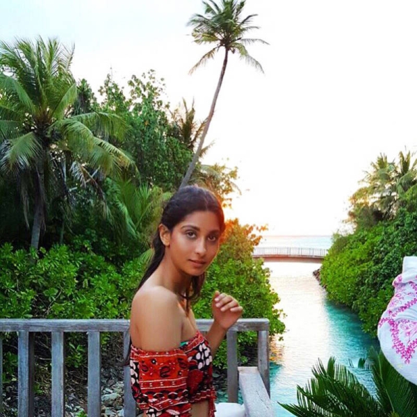 Poonam Dhillon daughter Paloma Dhillon Glamorous Photos