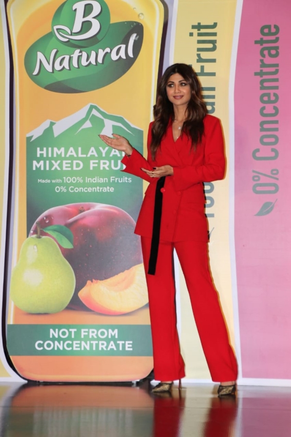 Shilpa Shetty Launches the B Natural Juice at Taj Lands in Mumbai Photos