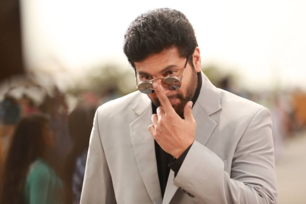 Comali Photos: HD Images, Pictures, Stills, First Look Posters of