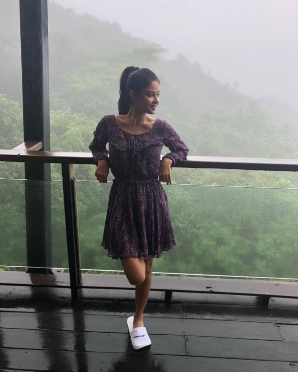 Meera Chopra Photos Meera Chopra Photos