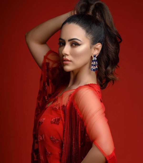 Sana Khan Photos [HD]: Latest Images, Pictures, Stills of Sana Khan