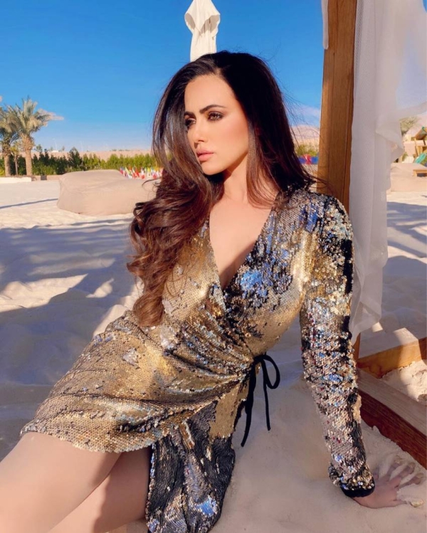 Sana Khan Photos [HD]: Latest Images, Pictures, Stills of Sana Khan