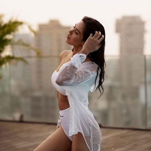 Sonam Bajwa Photos IMAGES, GIF, ANIMATED GIF, WALLPAPER, STICKER FOR WHATSAPP & FACEBOOK