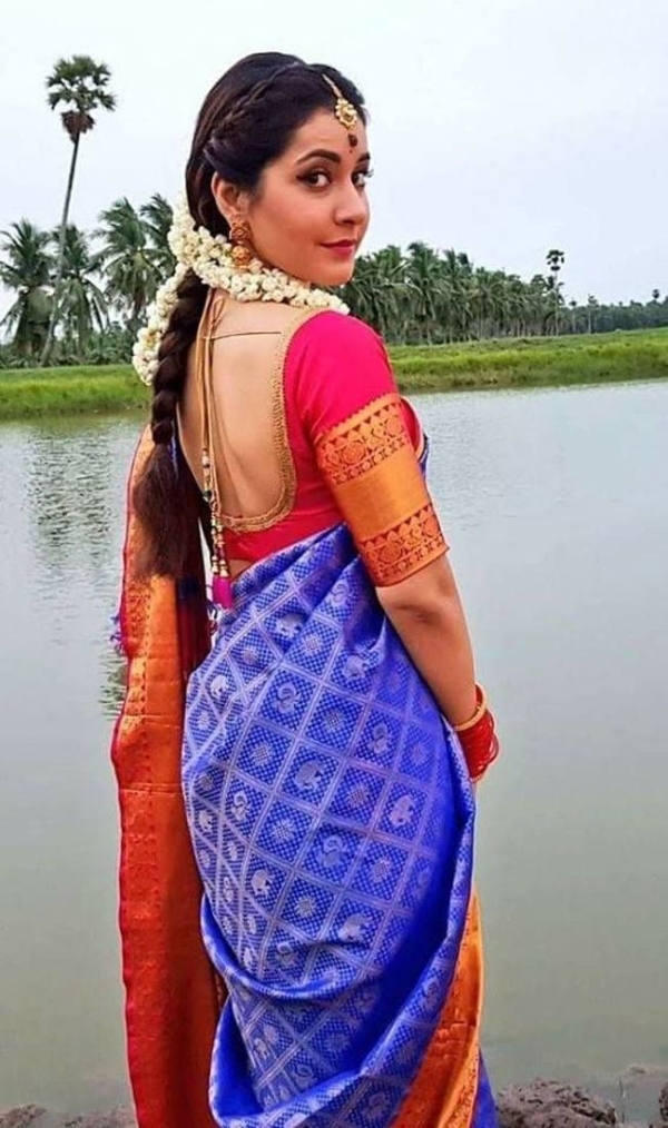 Indian Celebrities Hot In Saree Photos