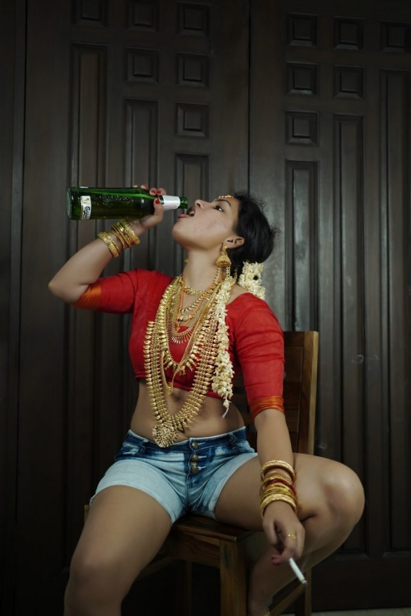 Indian Couples Viral Photoshoot Photos