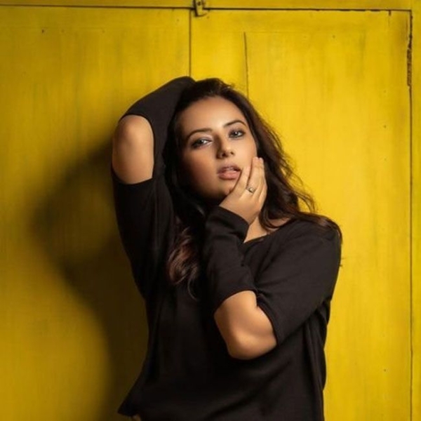 Isha Chawla Photos Isha Chawla Photos