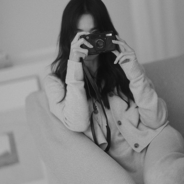 Song Hye Kyo Almost Kisses Jang Ki Yong In New Stills From Now We Are Breaking Up