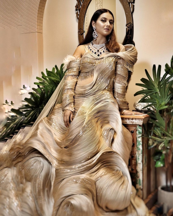 Isha Chawla Photos Isha Chawla Photos