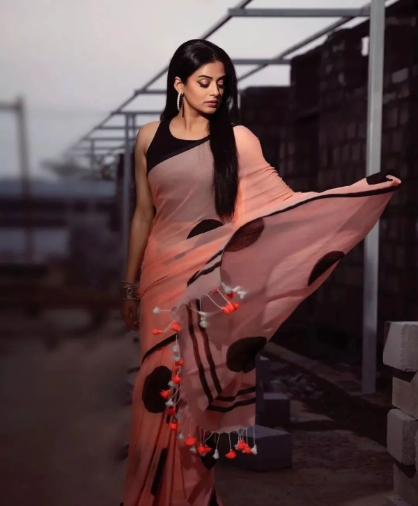 Priyamani Photos Priyamani Photos