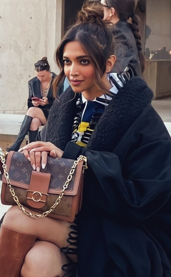 My City - Deepika Padukone stuns at Louis Vuitton's 2023 Cruise show in San  Diego