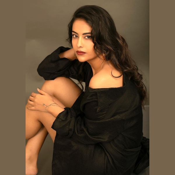 Avika Gor Sax Video - Avika Gor Glamorous Photos