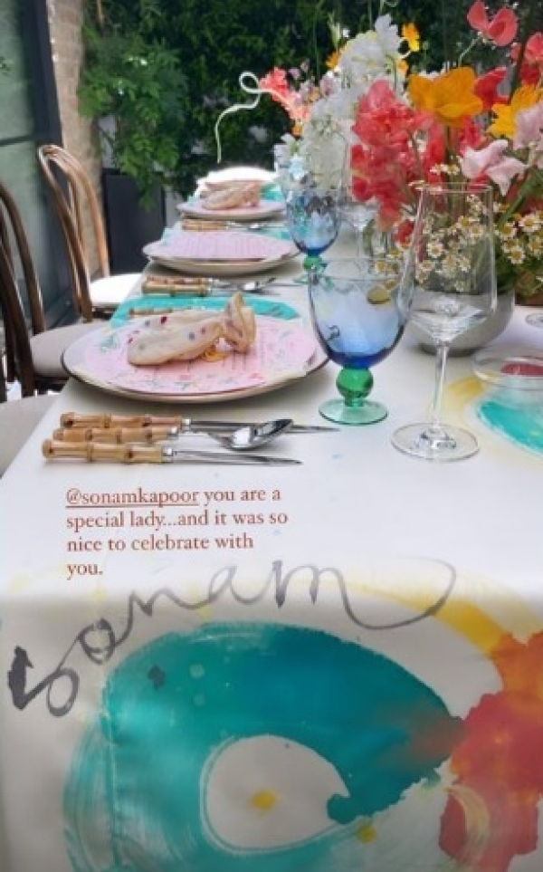 Sonam Kapoor's Baby Shower MomToBe Chills With Her Pals