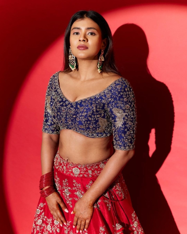 Hebah Patel Photos