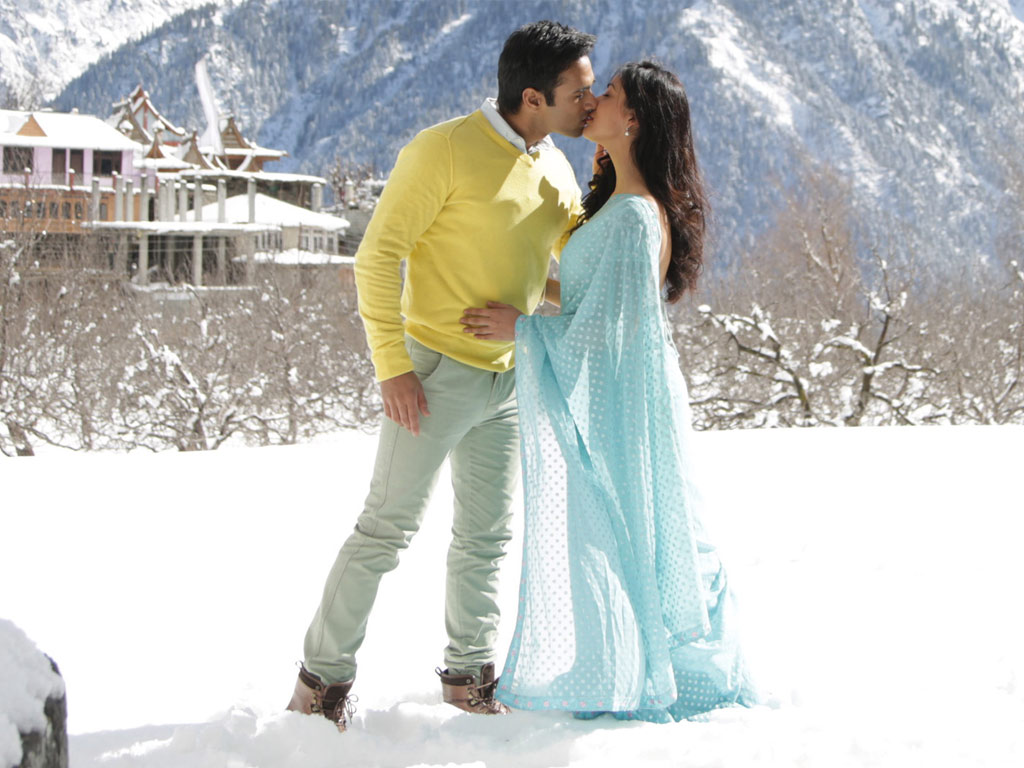 Sanam Re Movie HD Wallpapers | Sanam Re HD Movie Wallpapers Free Download (1080p to 2K) - FilmiBeat Sanam Re Movie HD Wallpapers | Sanam Re HD Movie Wallpapers Free Download (1080p to 2K) - FilmiBeat