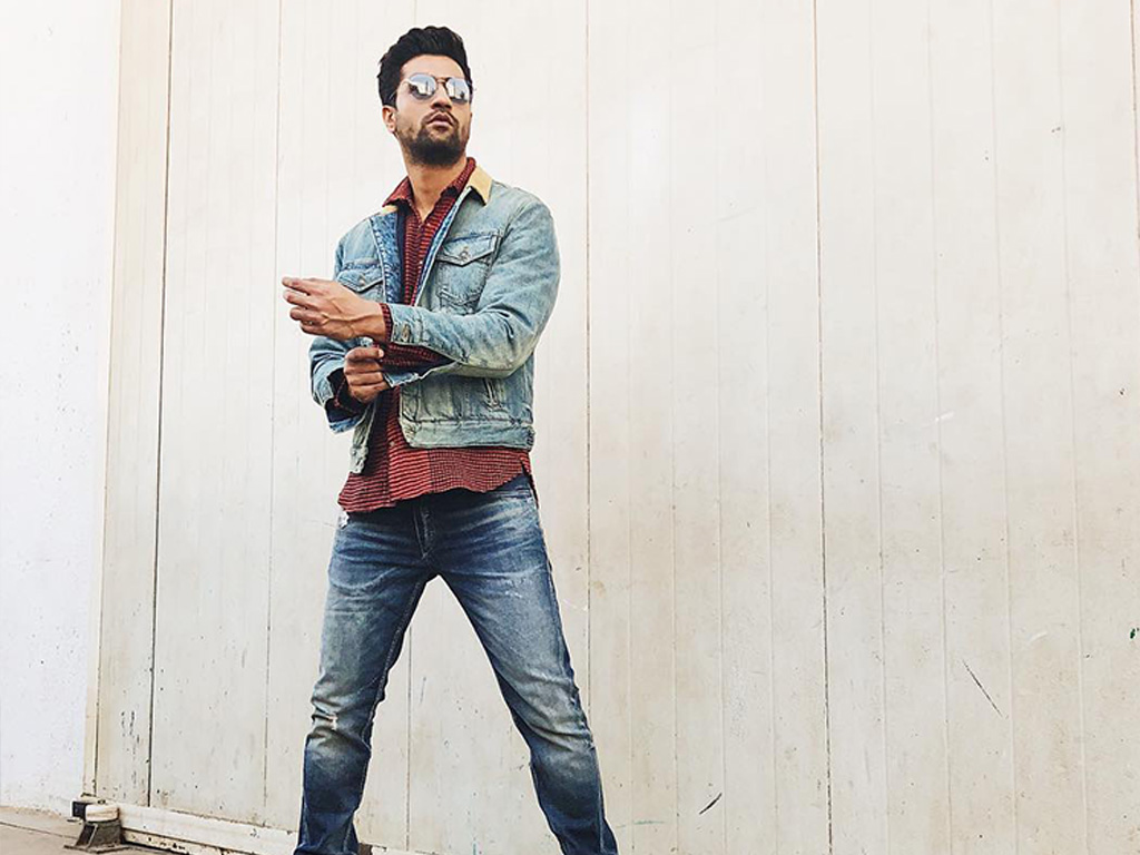 Vicky Kaushal Hd Wallpapers Latest Vicky Kaushal Wallpapers Hd Images, Photos, Reviews