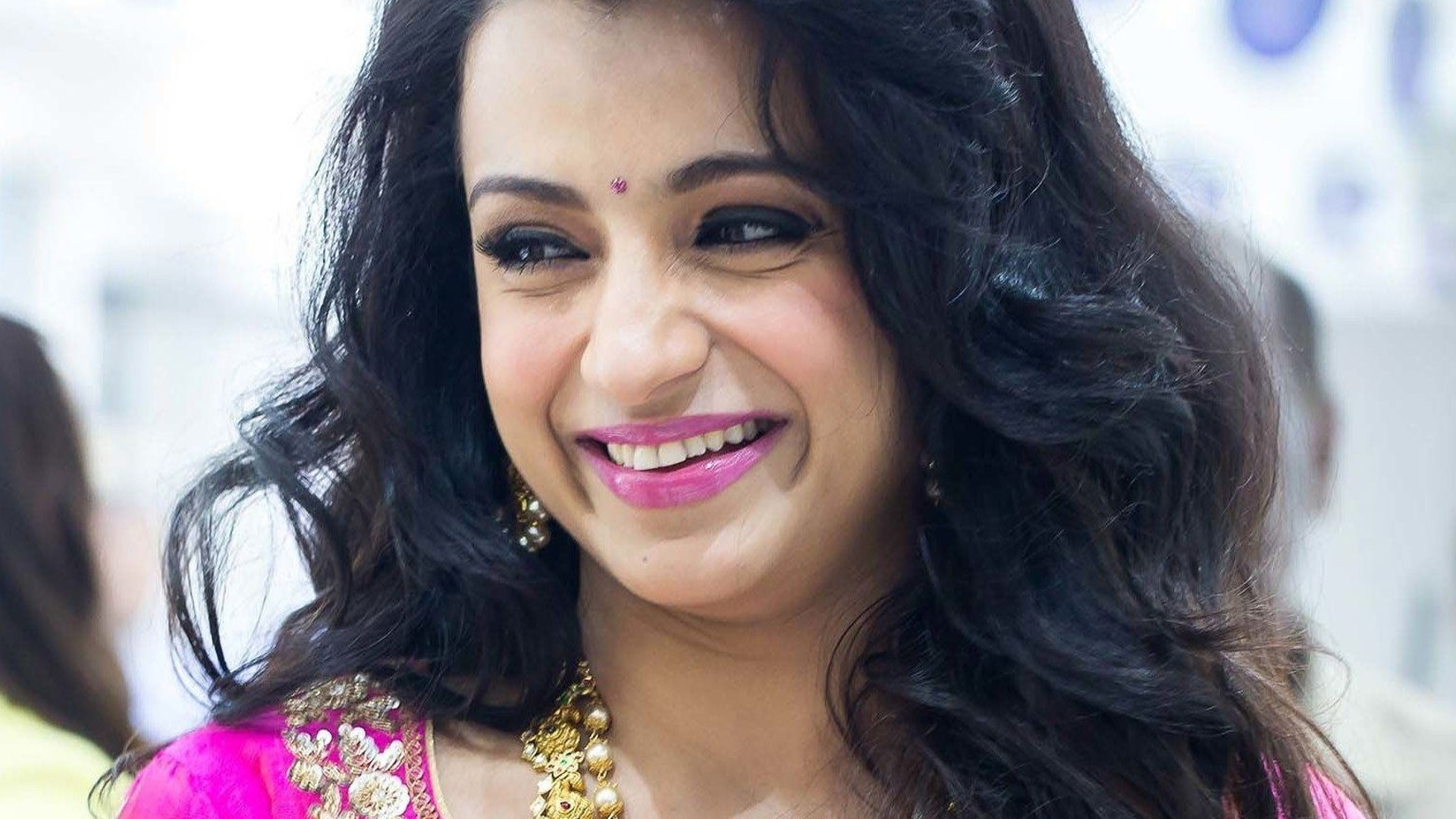 trisha-krishnan_10.jpg