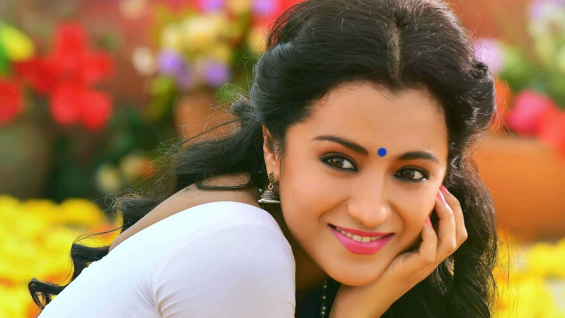 [Image: trisha-krishnan_27.jpg]