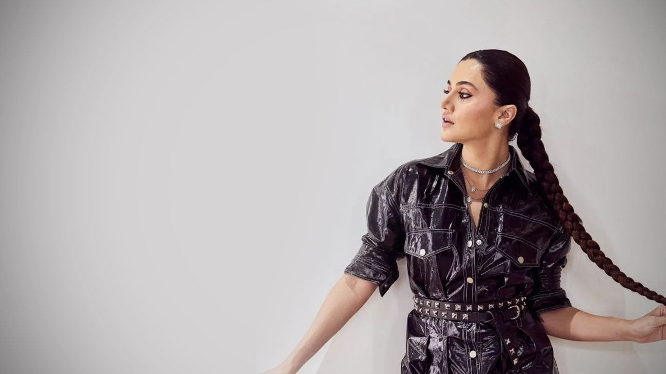 Taapsee Pannu HD Wallpapers | Latest Taapsee Pannu Wallpapers HD Free