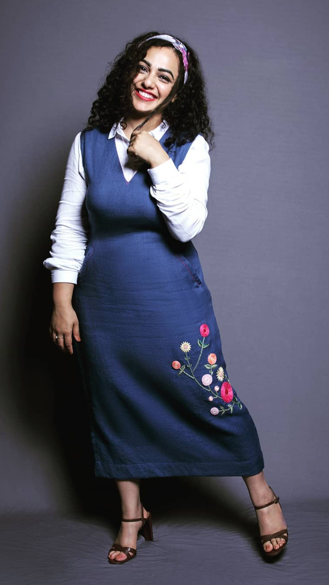 Nithya Menon Hd Wallpapers Latest Nithya Menon Wallpapers Hd Free Download 1080p To 2k Filmibeat