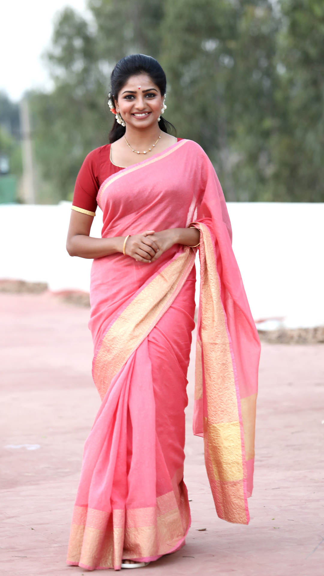 Rachita Ram HD Wallpapers | Latest Rachita Ram Wallpapers HD Free Download  (1080p to 2K) - FilmiBeat