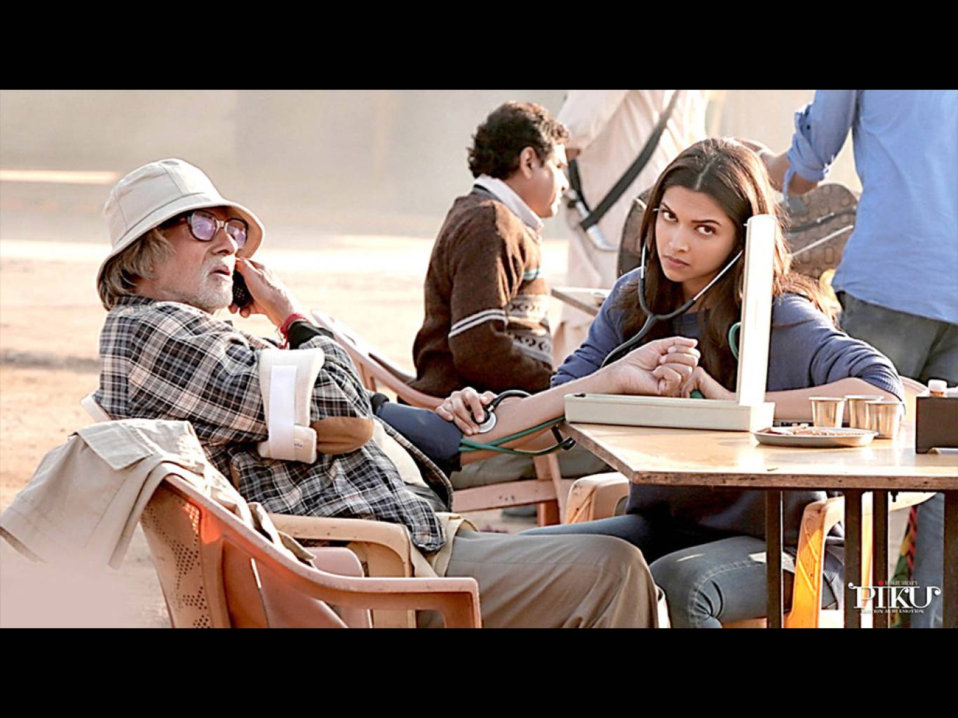Piku Movie HD Wallpapers Piku HD Movie Wallpapers Free Download piku-movie-hd-wallpapers-piku-hd-movie-wallpapers-free-download