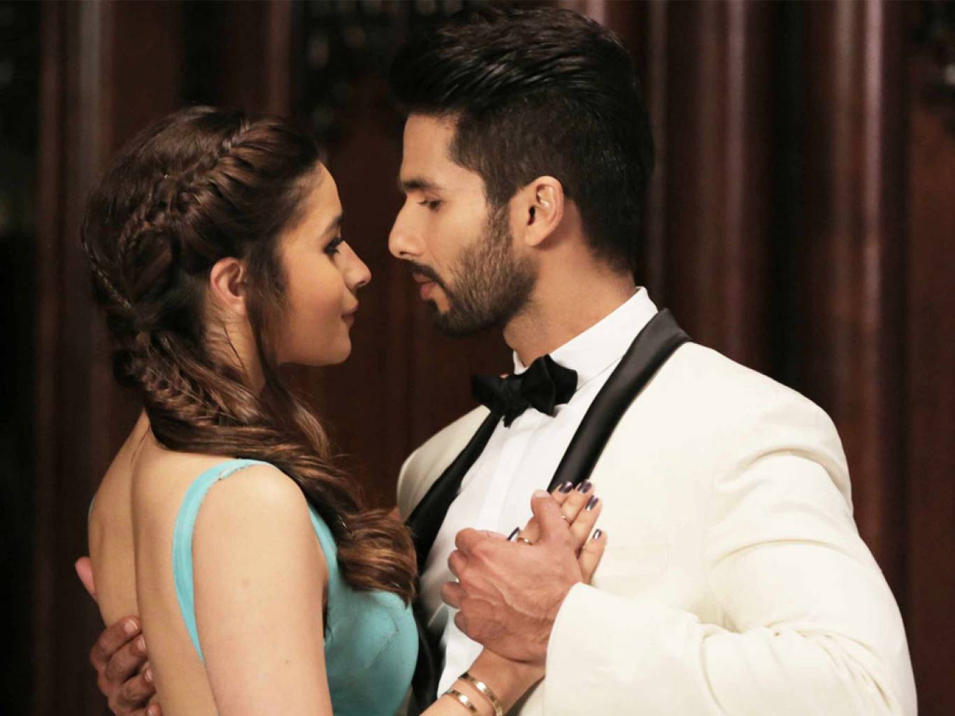 Shaandaar Movie HD Wallpapers | Shaandaar HD Movie Wallpapers Free