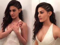 Amyra Dastur Hd Wallpapers / 425 Amyra Dastur Hd Wallpapers Desktop Background Android Iphone 1080p 4k 854x1031 2021 - You can also upload and share your favorite amyra dastur wallpapers.